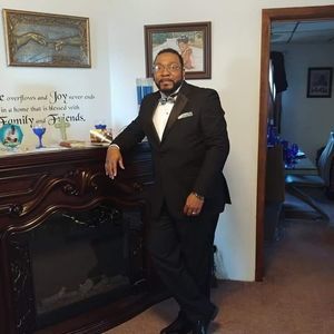 Meet your Posher, Eddie